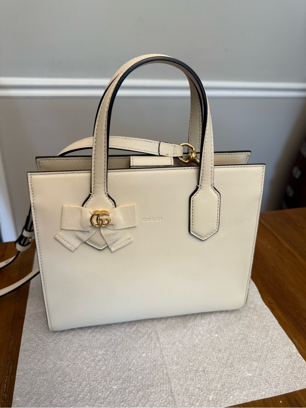 Gucci Cream Leather Top-Handle Satchel with Bow Accent